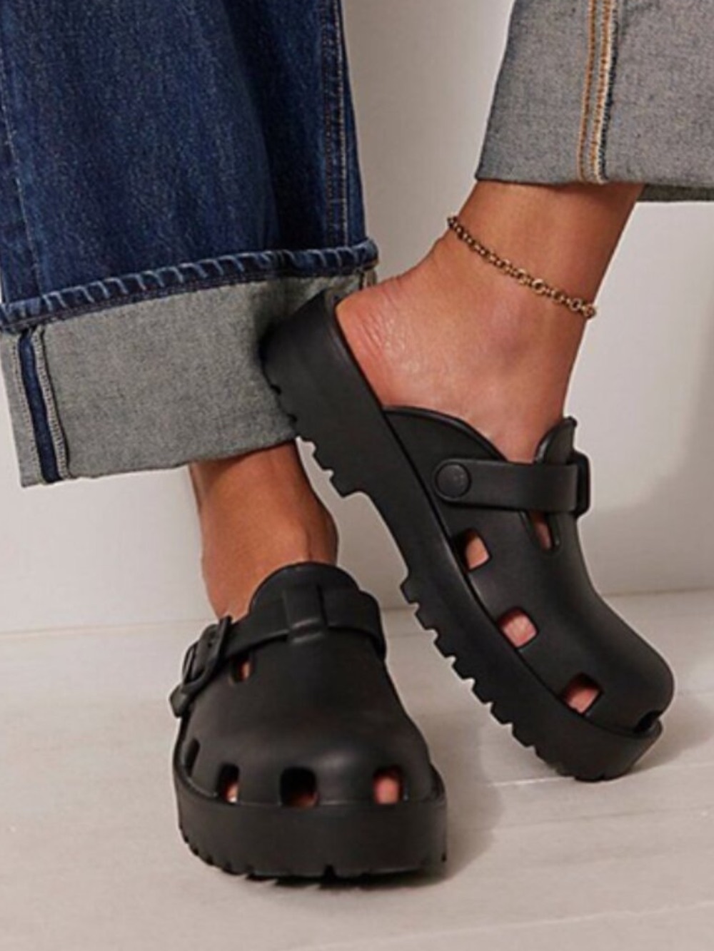 BNWOT Free People Karlie Buckle Clogs *Black